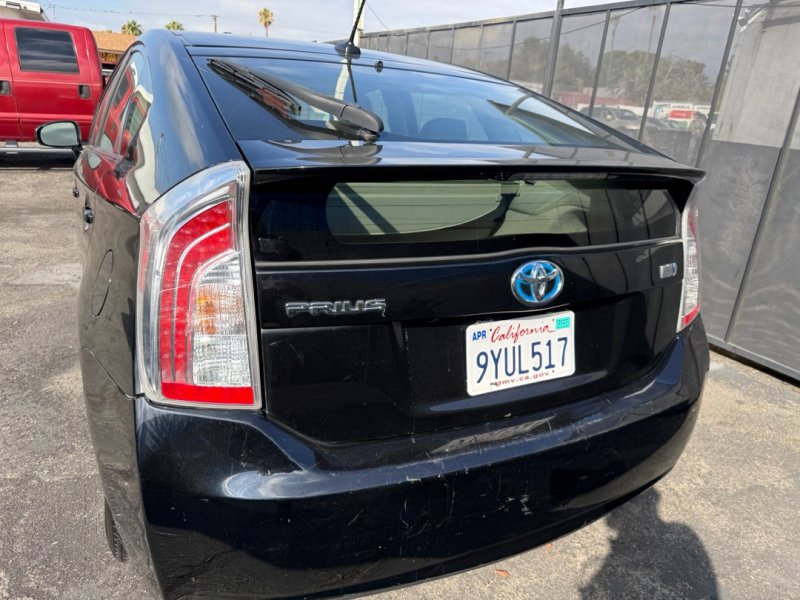 Used 2012 Toyota Prius Four w/ Deluxe Solar Roof Pkg FWD image 10