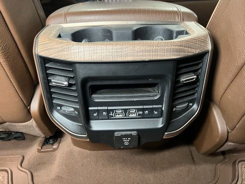 Used 2019 RAM 1500 Laramie Longhorn image 23