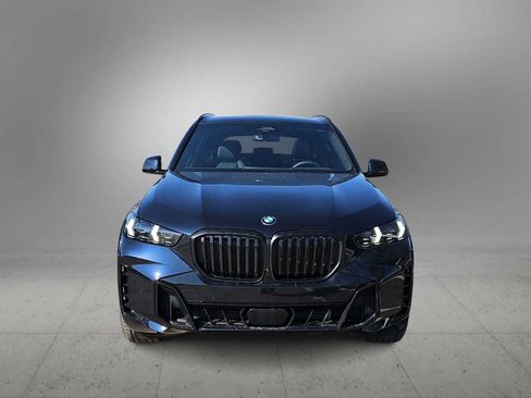 New 2026 BMW X5 xDrive40i w/ M Sport Package image 3