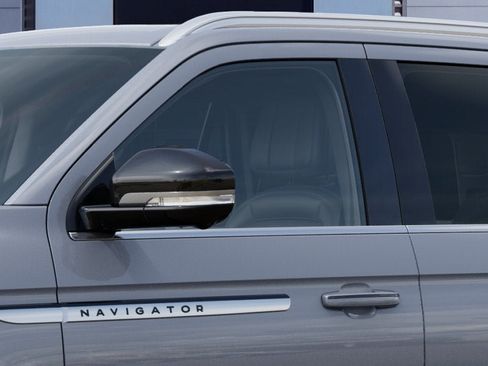 New 2027 Lincoln Navigator Reserve AWD/4WD image 20