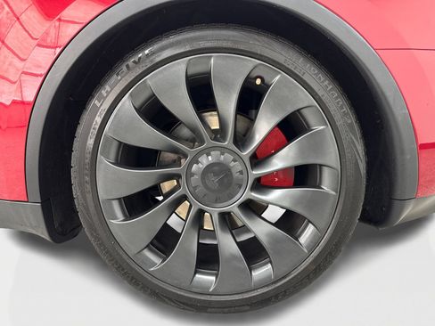 Used 2023 Tesla Model Y Long Range AWD/4WD image 51