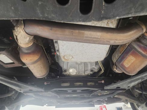 Used 2003 Chevrolet SSR w/ Preferred Equipment Group image 25