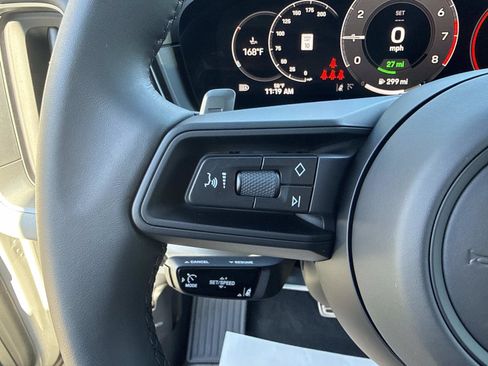 Certified 2025 Porsche Cayenne S image 59