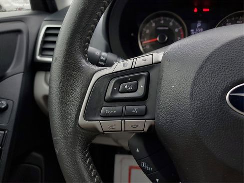 Used 2016 Subaru Forester 2.5i Limited image 23