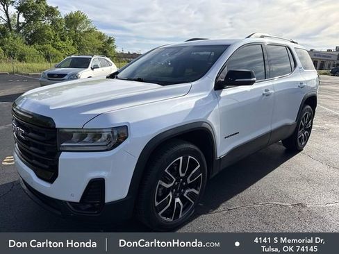 Used 2021 GMC Acadia SLT w/ Elevation Edition FWD image 3