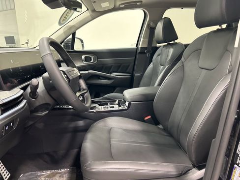 New 2026 Kia Sorento SX image 9