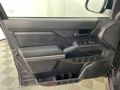 Used 2024 Toyota Tacoma SR5 image 15