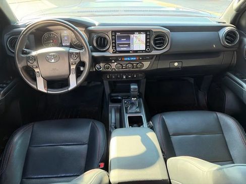 Used 2023 Toyota Tacoma TRD Pro AWD/4WD image 9