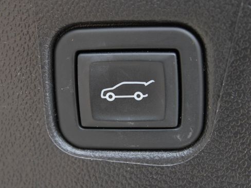 Used 2024 Chevrolet Blazer LT w/ Redline Edition AWD/4WD image 10