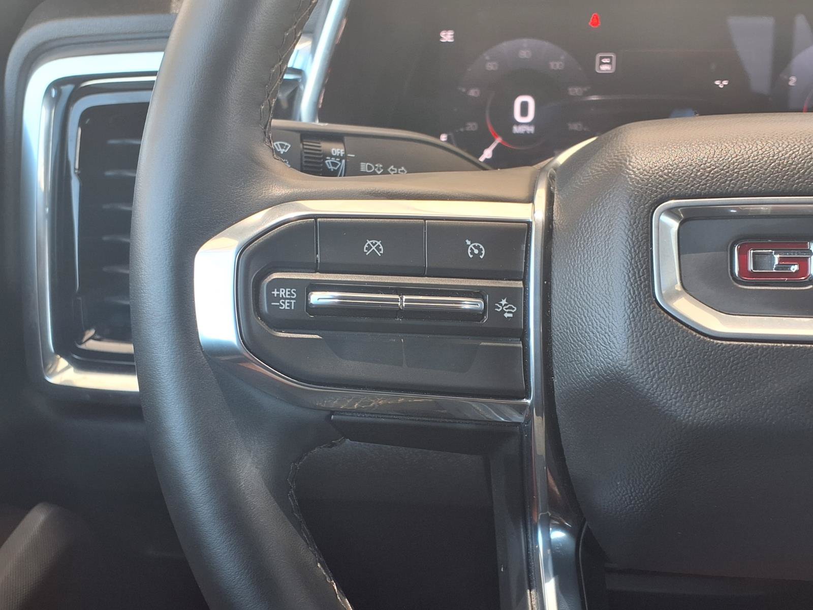 Used 2025 GMC Canyon Elevation w/ Convenience Package RWD image 23