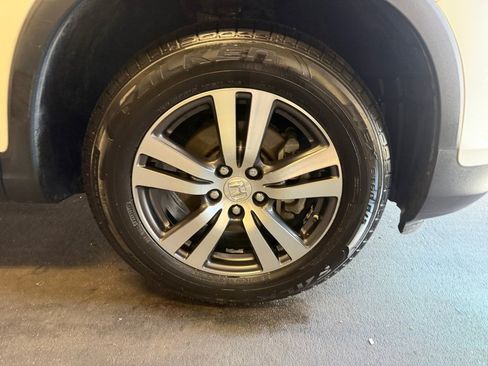 Used 2017 Honda Pilot EX-L image 29