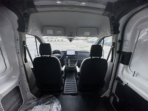 New 2026 Ford Transit 250 148 Medium Roof Extended AWD image 15