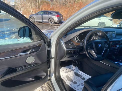 Used 2018 BMW X6 xDrive50i image 10