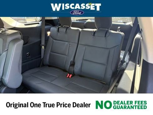 New 2026 Ford Explorer Active w/ Active Comfort Package image 8