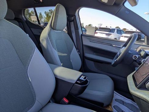 New 2026 Volvo EX30 Plus image 14