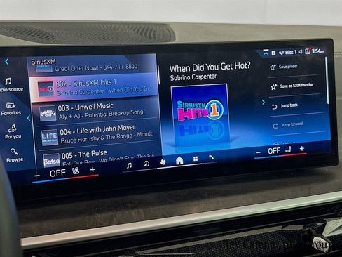 Used 2024 BMW X5 xDrive40i w/ Parking Assistance Package image 15