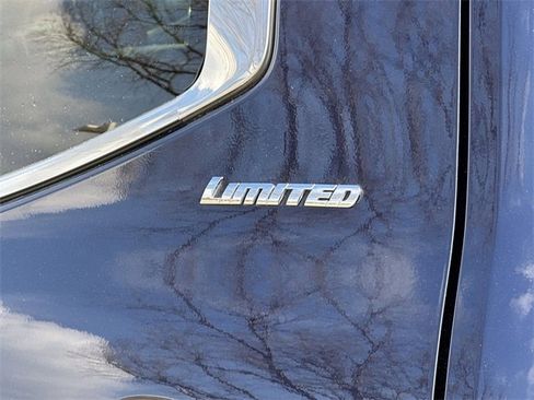 Used 2024 Toyota Tundra Limited image 31