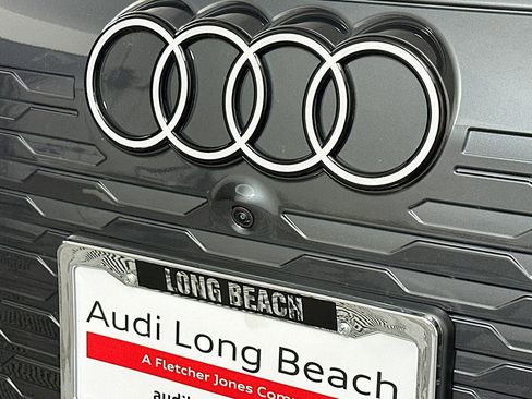 Used 2025 Audi Q6 e-tron Premium Plus w/ Premium Plus image 15