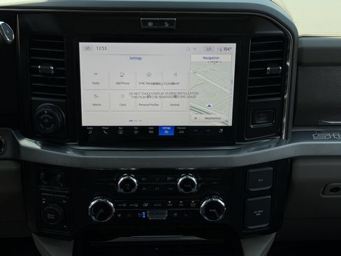 New 2026 Ford F350 Platinum w/ Platinum Plus Package AWD/4WD image 17