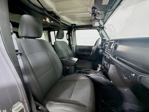 Used 2023 Jeep Wrangler Sport S image 25