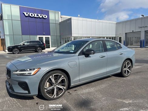 Certified 2023 Volvo S60 T8 Ultimate image 1