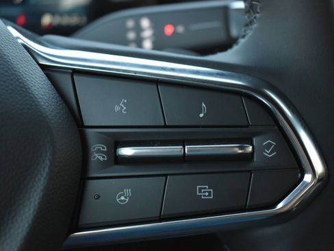 New 2026 Chevrolet Equinox ACTIV image 21