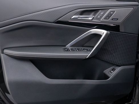 New 2026 BMW X2 xDrive28i w/ Technology Package image 14