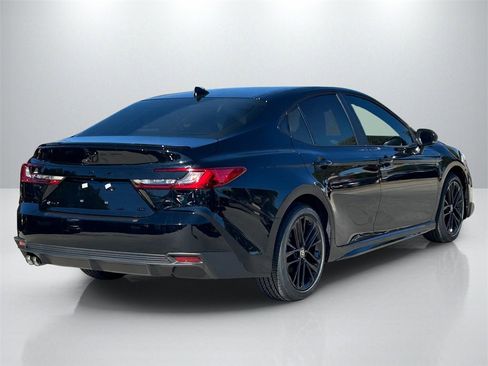 New 2026 Toyota Camry SE image 5