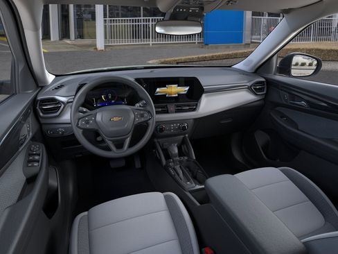New 2026 Chevrolet TrailBlazer LS AWD/4WD image 15