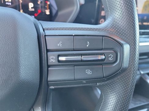 Used 2024 Chevrolet Colorado Trail Boss image 20