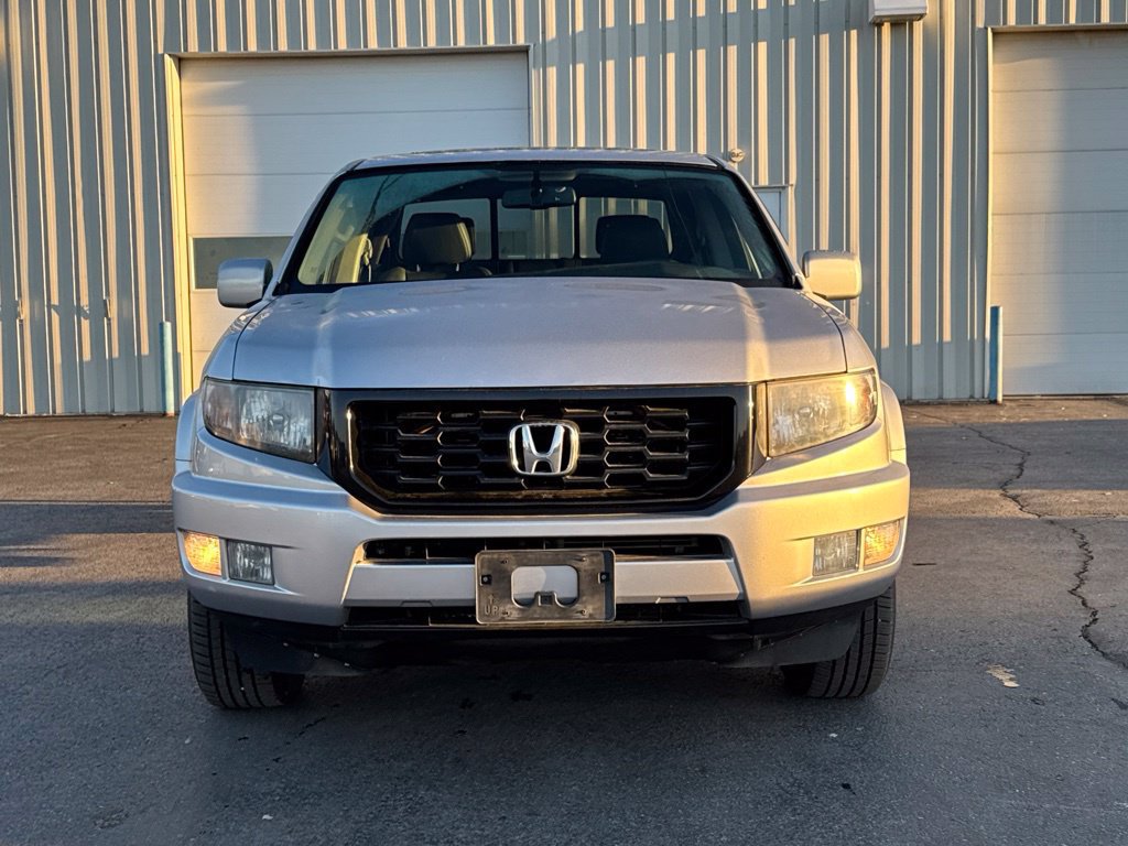 Used 2014 Honda Ridgeline SE image 2
