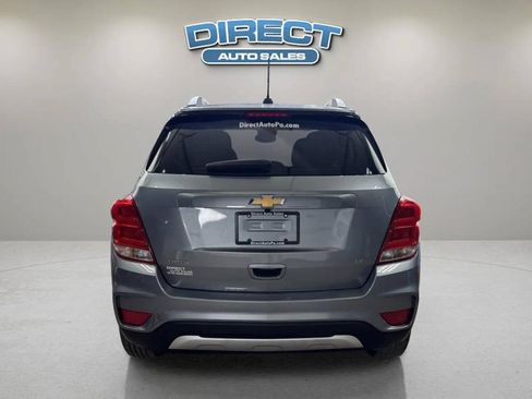 Used 2020 Chevrolet Trax LT FWD image 5