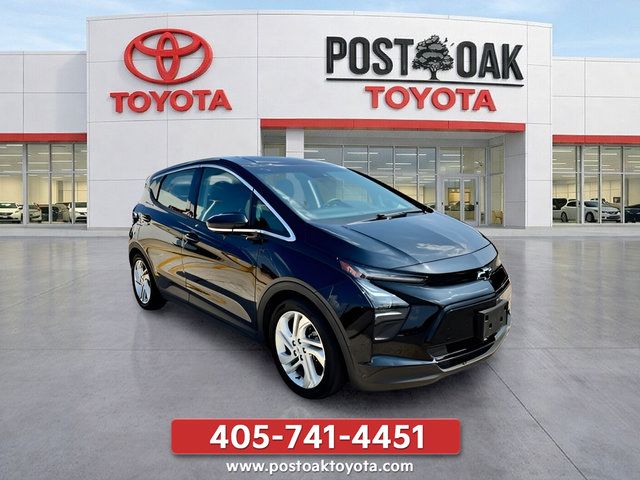 Used 2022 Chevrolet Bolt LT FWD image 7