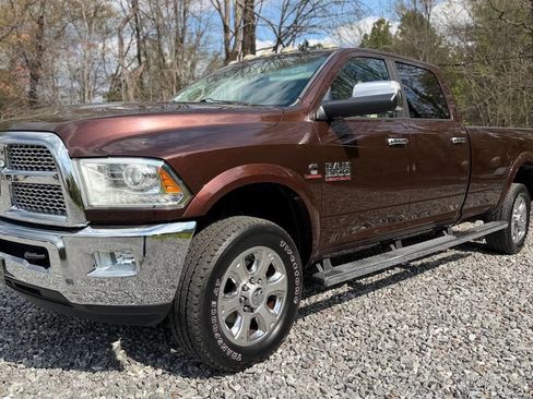Used 2015 RAM 3500 Laramie image 3