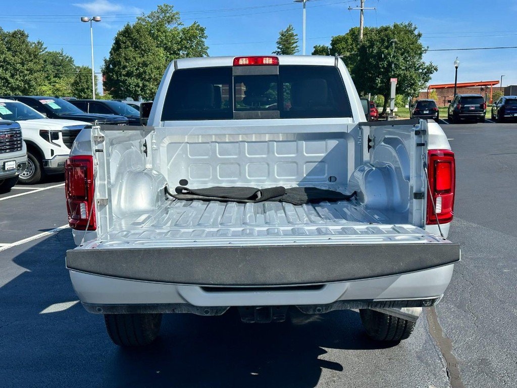 Used 2026 RAM 2500 Laramie AWD/4WD image 5