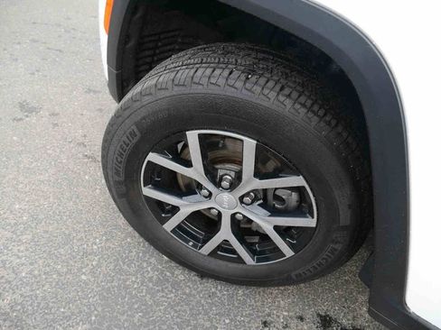 Used 2020 Jeep Grand Cherokee Limited X image 11