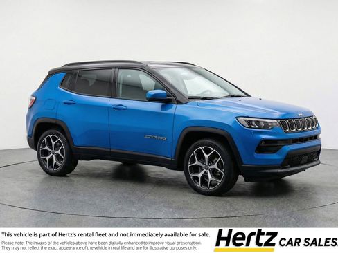 Used 2025 Jeep Compass Limited image 1