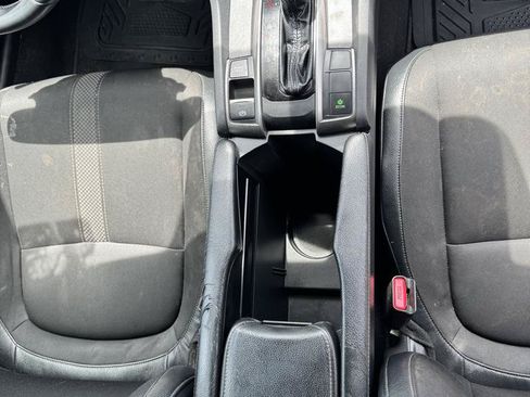 Used 2015 Hyundai Sonata SE FWD image 11