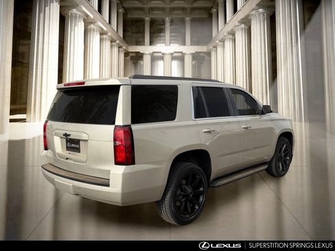 Used 2017 Chevrolet Tahoe LT w/ Luxury Package RWD image 8