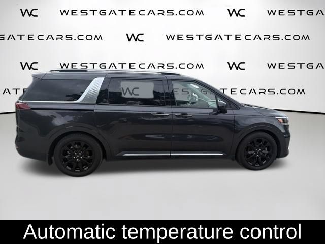 Used 2022 Kia Carnival SX Prestige FWD image 5