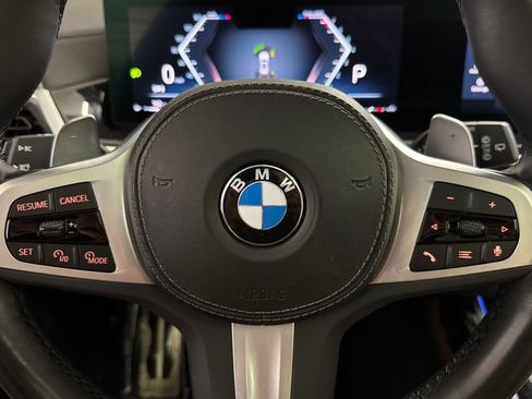 Used 2023 BMW X7 xDrive40i w/ M Sport Package image 17