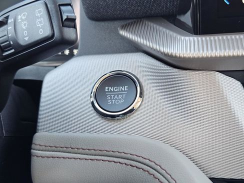 New 2026 Ford Explorer Active w/ Active Comfort Package image 16