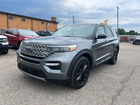 Certified 2023 Ford Explorer Limited w/ Equipment Group 301A AWD/4WD image 31