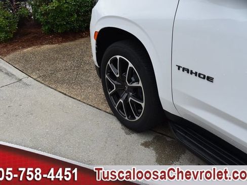 Used 2023 Chevrolet Tahoe RST w/ Luxury Package RWD image 18