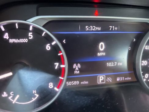 Used 2024 Nissan Sentra SV image 16