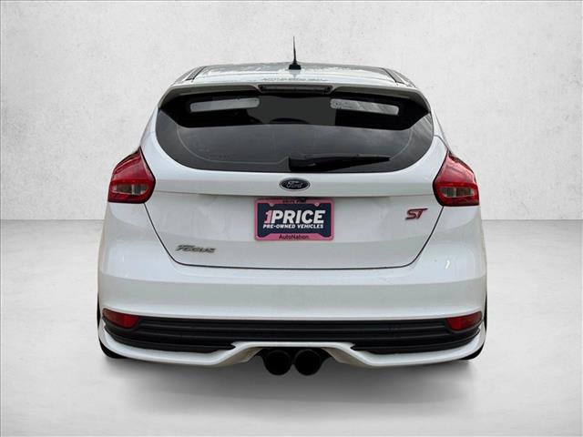 Used 2018 Ford Focus ST FWD image 7