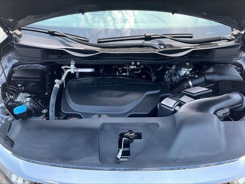 Used 2024 Honda Odyssey Touring image 30