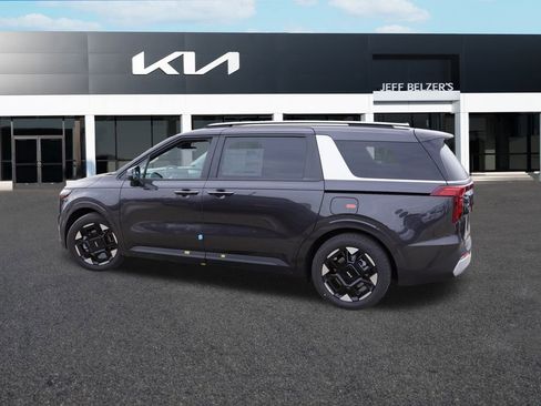 New 2026 Kia Carnival EX image 6