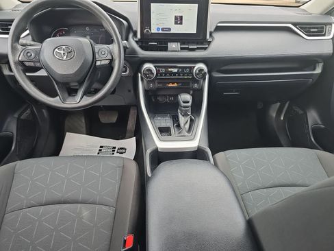 Used 2025 Toyota RAV4 XLE AWD/4WD image 15