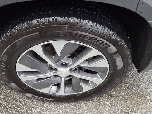 Used 2021 Hyundai Palisade SEL FWD image 12